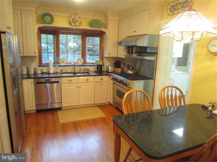167 Upland Way Haddonfield, NJ 08033 - Photo 4 of 21