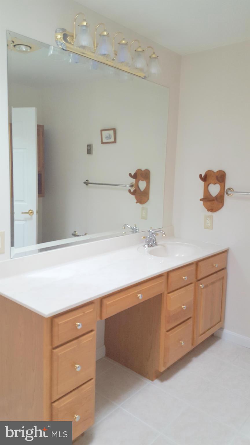 1107 Taylors Island Road Madison, MD 21648 - Photo 14 of 30 Bath (Master)