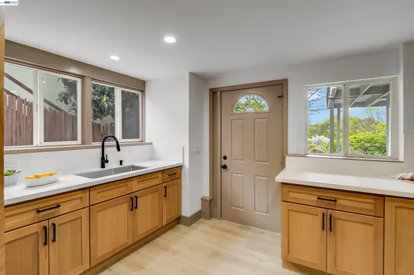 $1,580,000 | 6502 Morris Avenue, El Cerrito, CA 94530