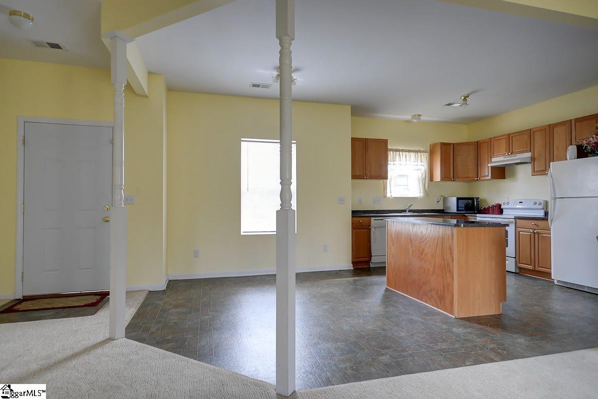 102 North Wingate Road Greenville, SC 29605 - Photo 5 of 18 Gallery Image 5