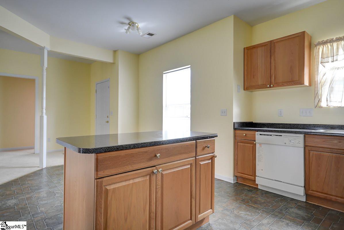 102 North Wingate Road Greenville, SC 29605 - Photo 7 of 18 Gallery Image 7