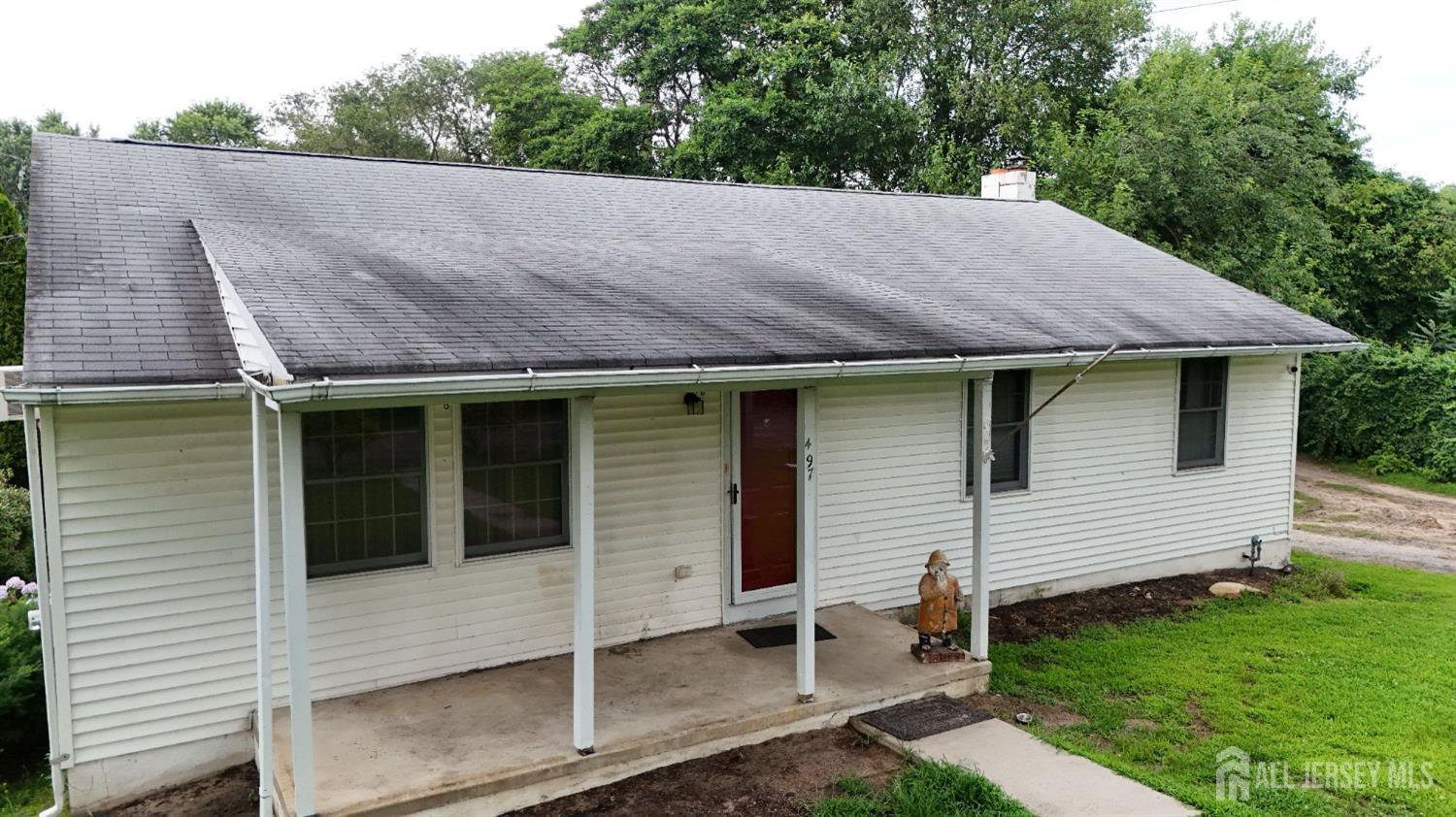 497 Robinson Road Penns Grove, NJ 08069 - Photo 1 of 17 Gallery Image 1