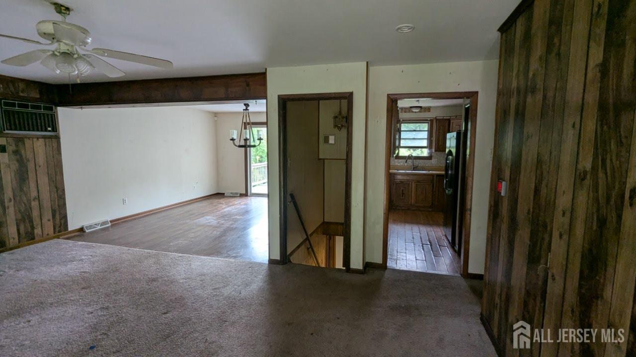 497 Robinson Road Penns Grove, NJ 08069 - Photo 11 of 17 Gallery Image 11