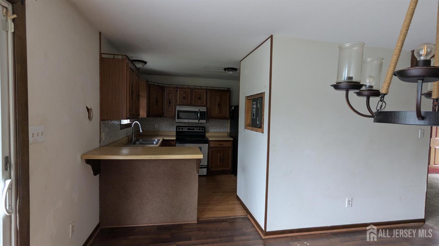 497 Robinson Road Penns Grove, NJ 08069 - Photo 14 of 17 Gallery Image 14