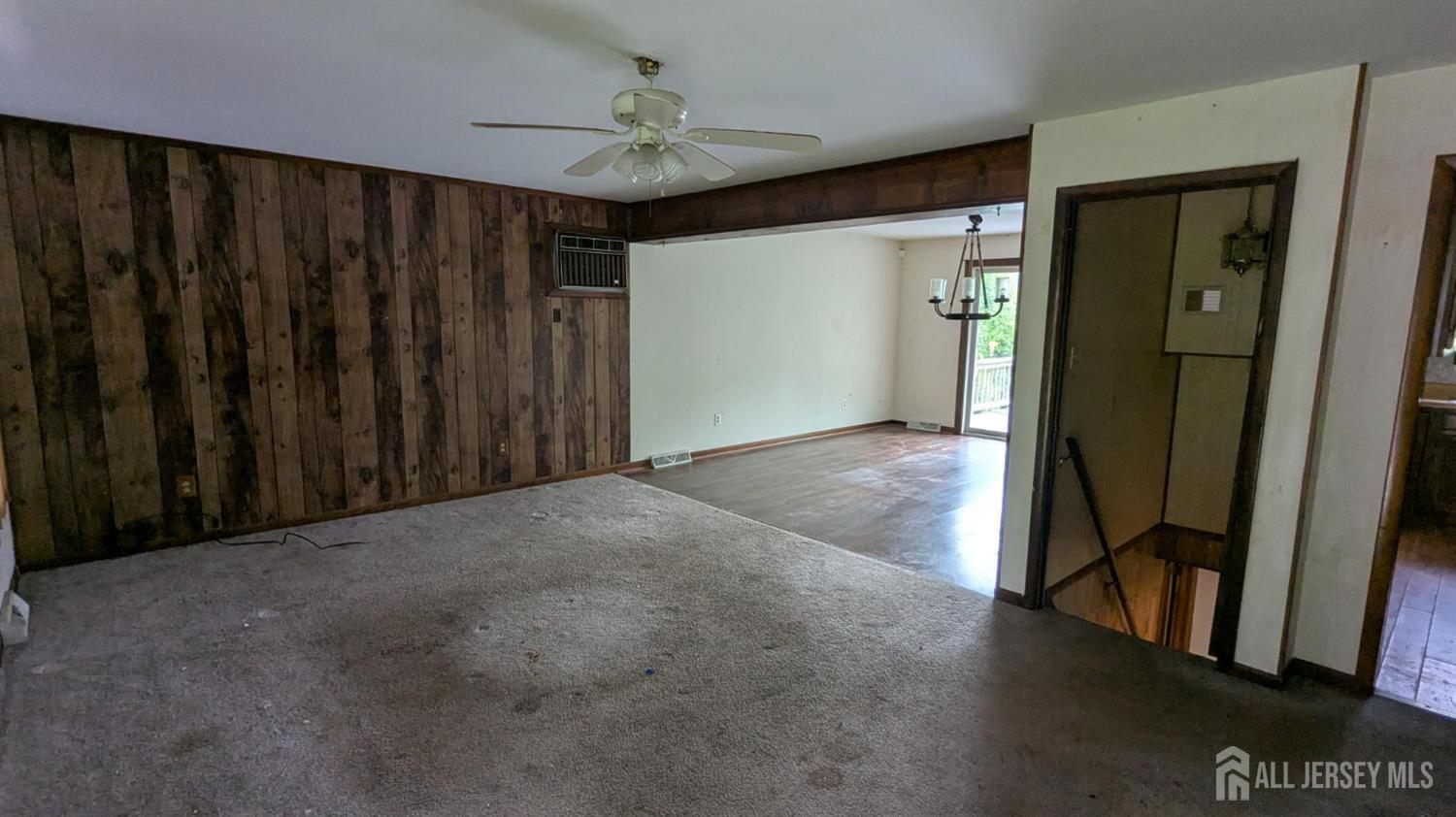 497 Robinson Road Penns Grove, NJ 08069 - Photo 4 of 17 Gallery Image 4