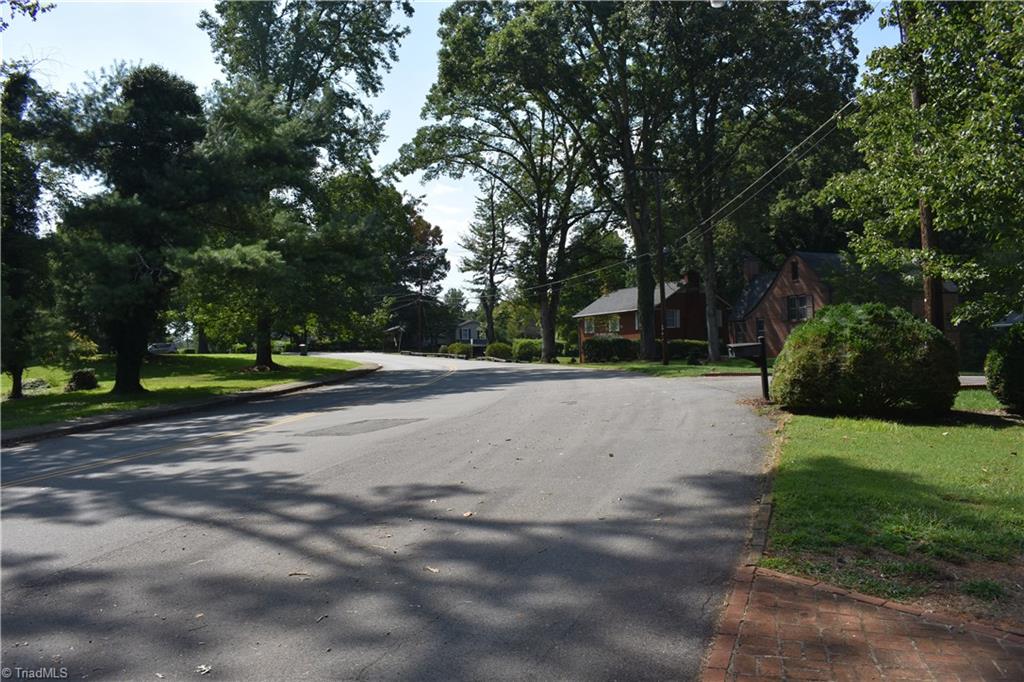 219 Hawthorne Road Elkin, NC 28621 - Photo 22 of 23 Gallery Image 22