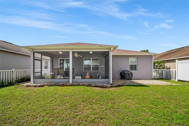 $329,000 | 1701 Strathmore Circle, Mount Dora, FL 32757