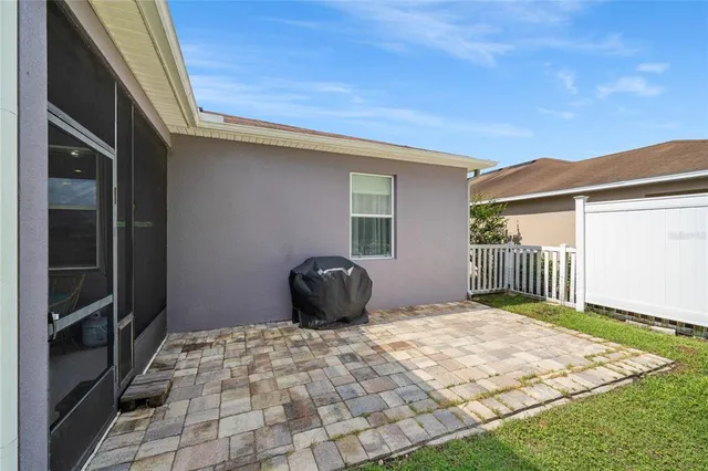 $329,000 | 1701 Strathmore Circle, Mount Dora, FL 32757
