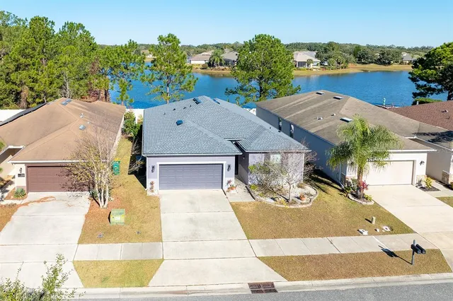 $329,000 | 1701 Strathmore Circle, Mount Dora, FL 32757