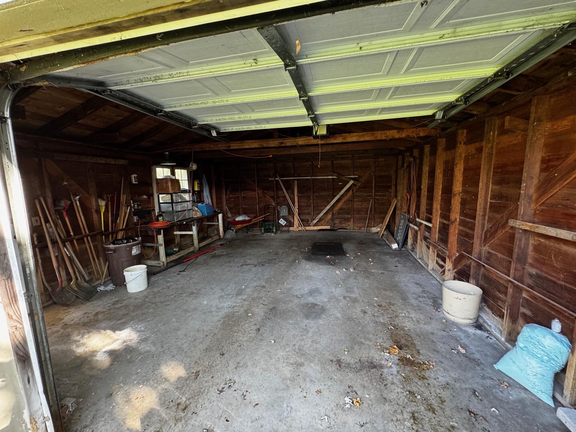 20370 Cherokee Street Detroit, MI 48219 - Photo 15 of 17 IMG_1049