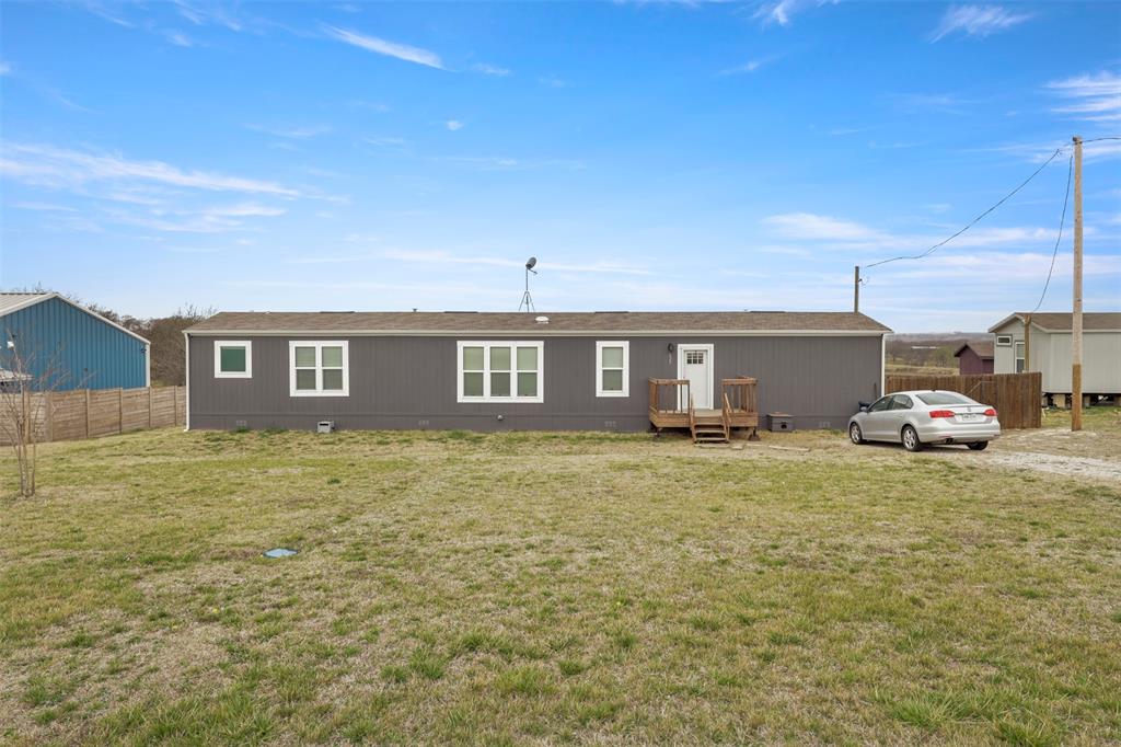 627 Kentucky Town Road Whitewright, TX 75491 - Photo 1 of 35