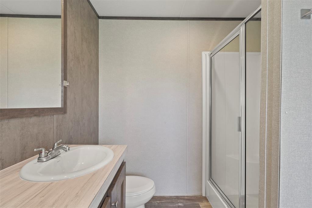 627 Kentucky Town Road Whitewright, TX 75491 - Photo 15 of 35