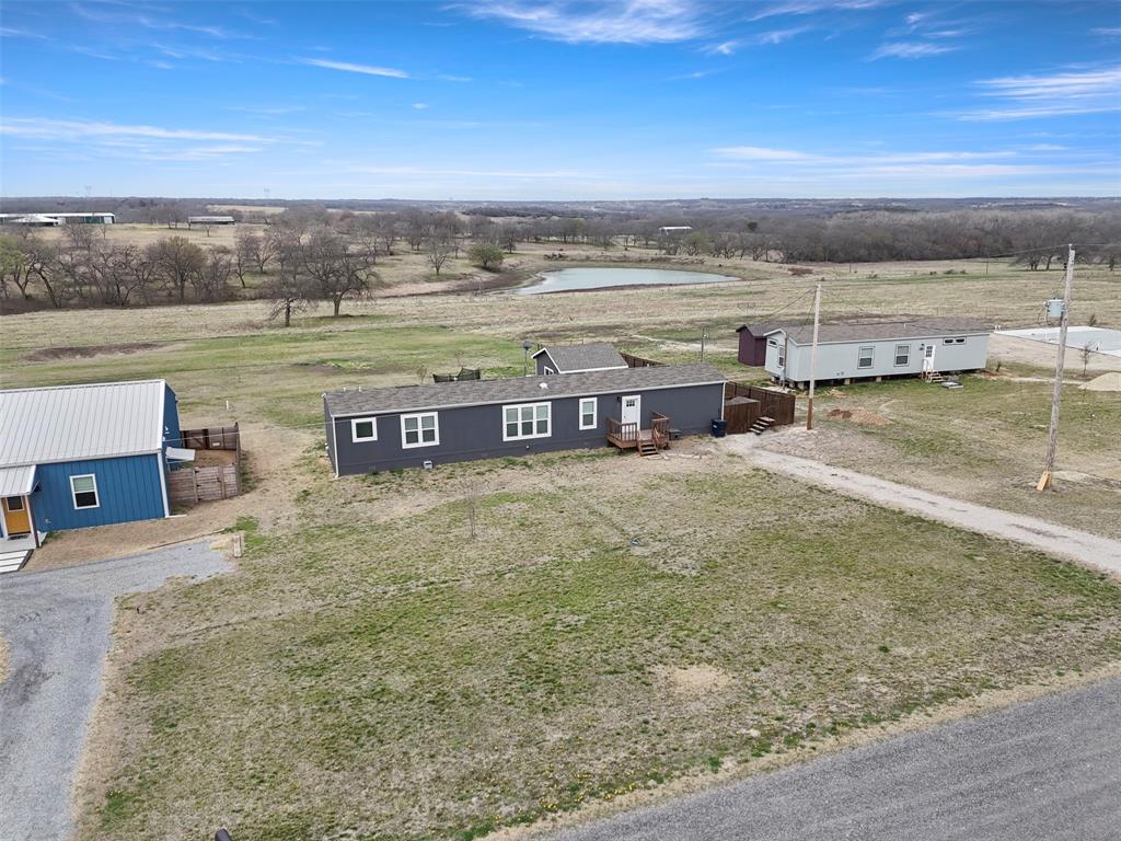 627 Kentucky Town Road Whitewright, TX 75491 - Photo 31 of 35