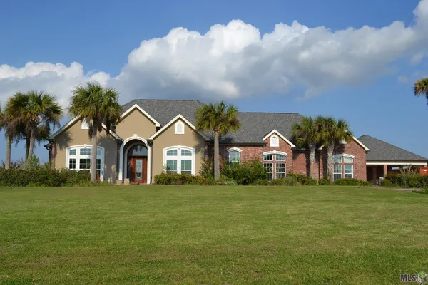 $750,000 | 363 Providence Avenue, Cut Off, LA 70345