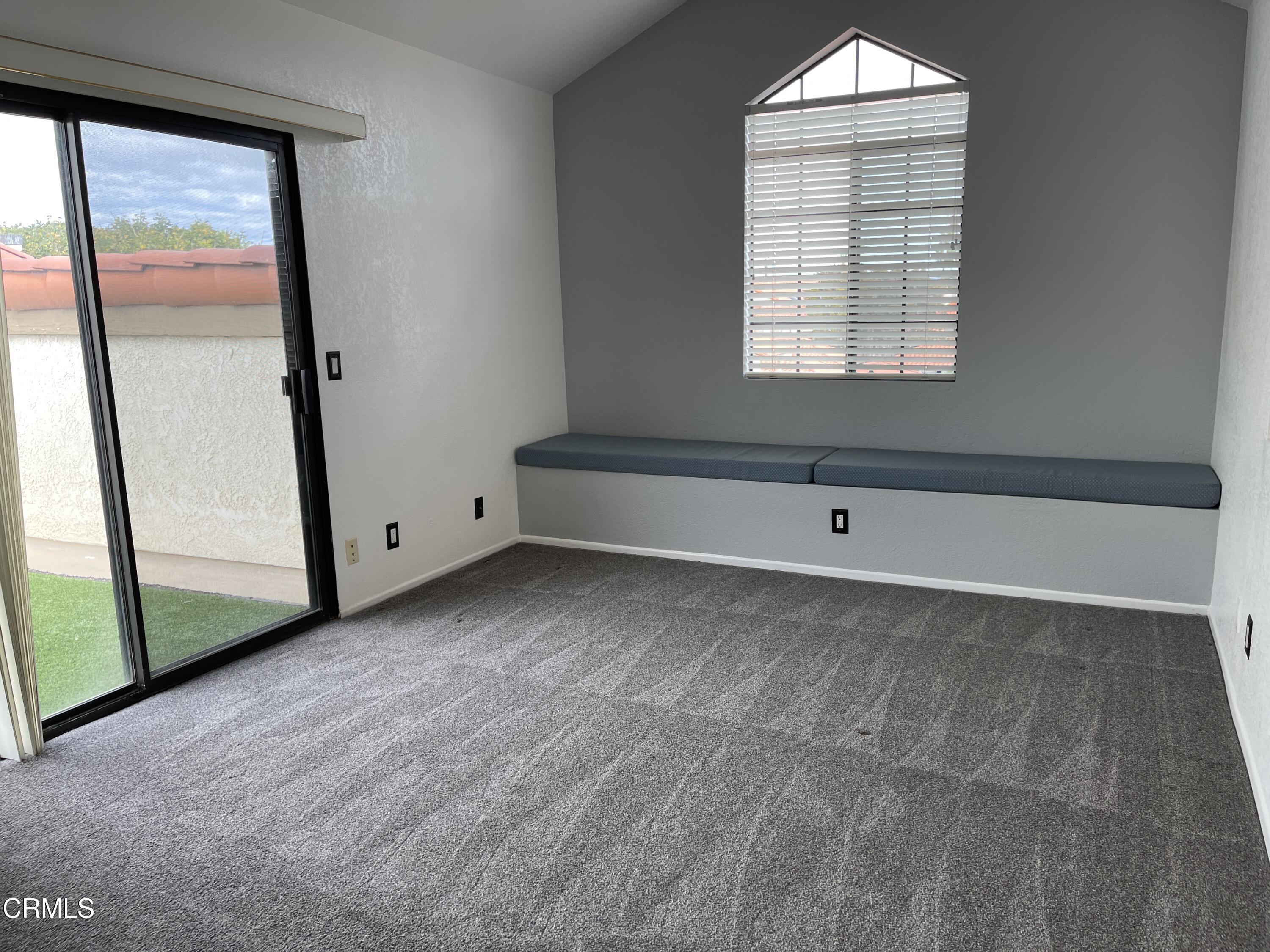 2257 Martinique Lane Oxnard, CA 93035 - Photo 29 of 52 7243877D-CB89-4BCF-BA81-807580503916