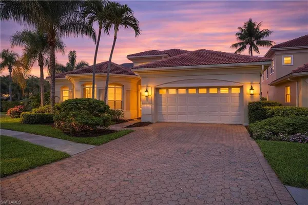 $1,595,000 | 9227 Troon Lakes Drive, Naples, FL 34109