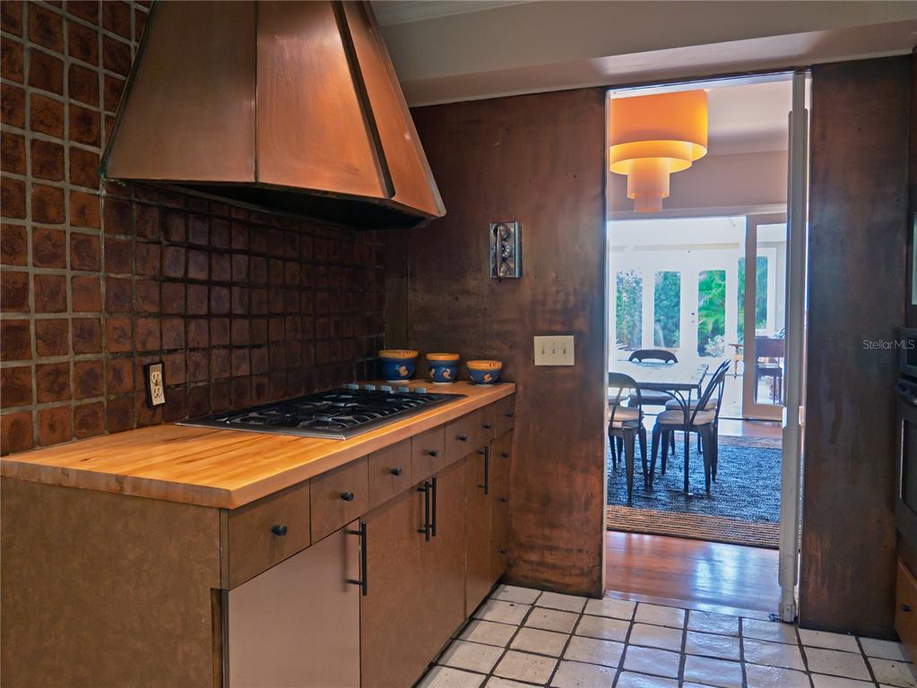 1330 Indian Rocks Road Clearwater, FL 33756 - Photo 19 of 58