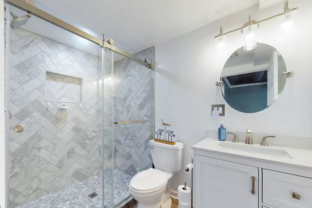 $584,000 | 28986 Manitoba Trail, McHenry, IL 60051