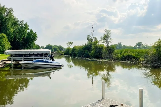 $584,000 | 28986 Manitoba Trail, McHenry, IL 60051