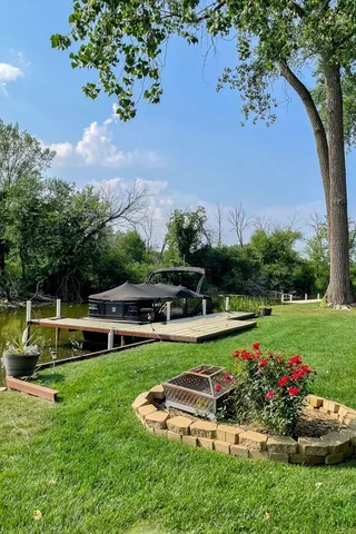 $584,000 | 28986 Manitoba Trail, McHenry, IL 60051