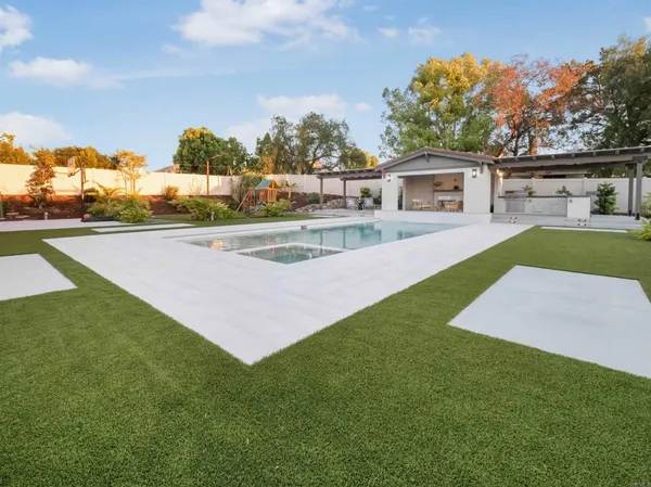 $2,834,000 | 17945 St Andrews Drive, Poway, CA 92064