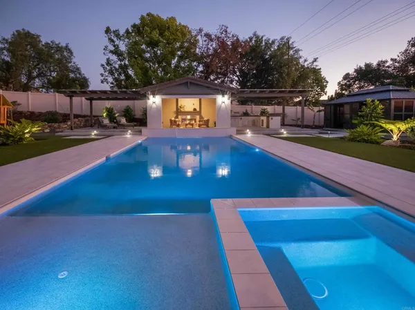 $2,834,000 | 17945 St Andrews Drive, Poway, CA 92064