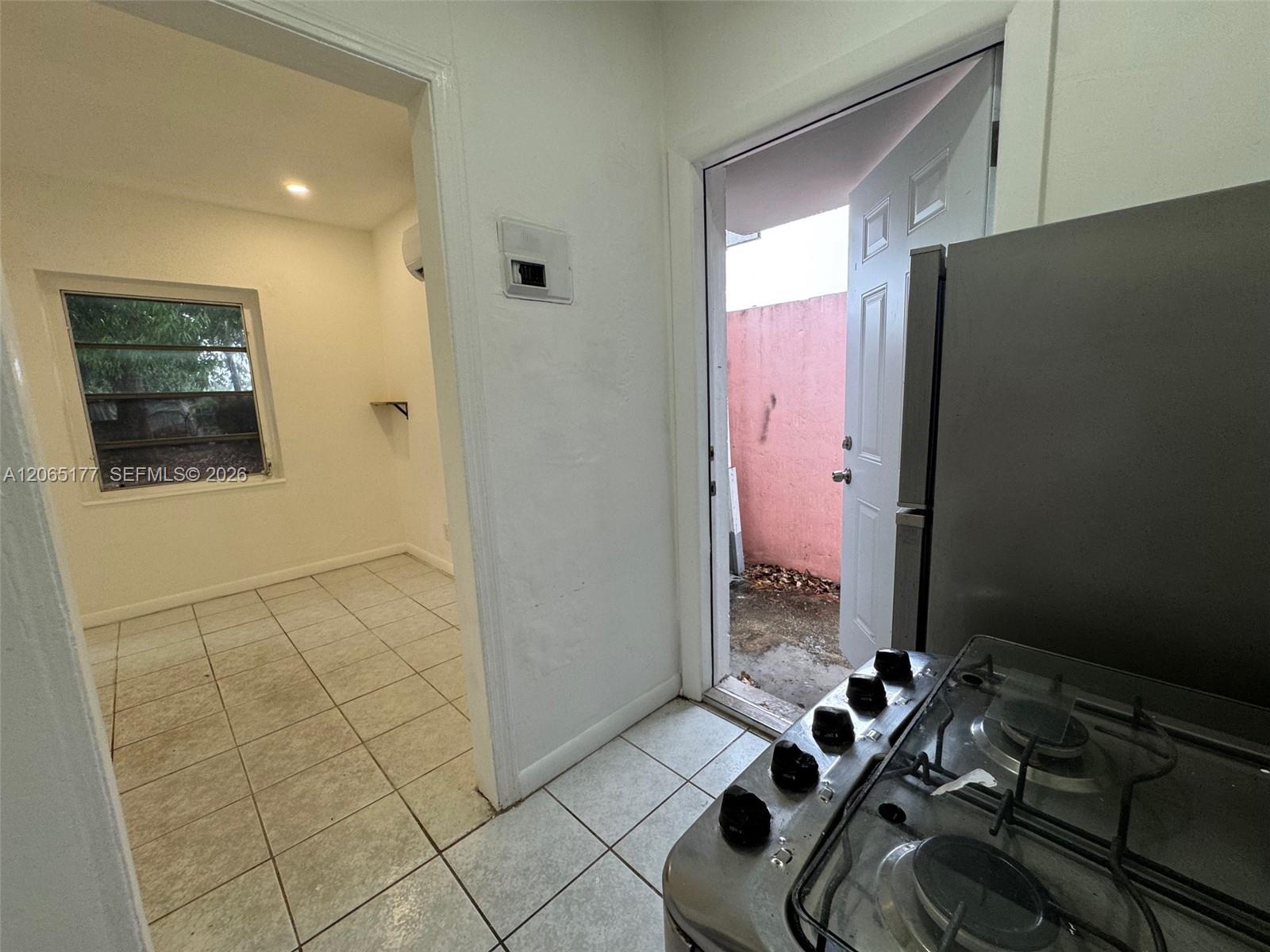 2380 Northwest Flagler Terrace, Unit R Miami, FL 33125 - Photo 10 of 12 Gallery Image 10