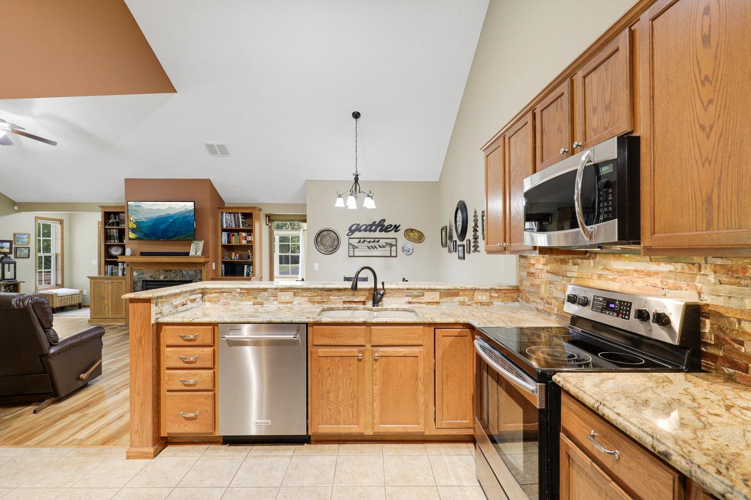 24129 Rivers Edge Road Rogers, MN 55374 - Photo 12 of 52