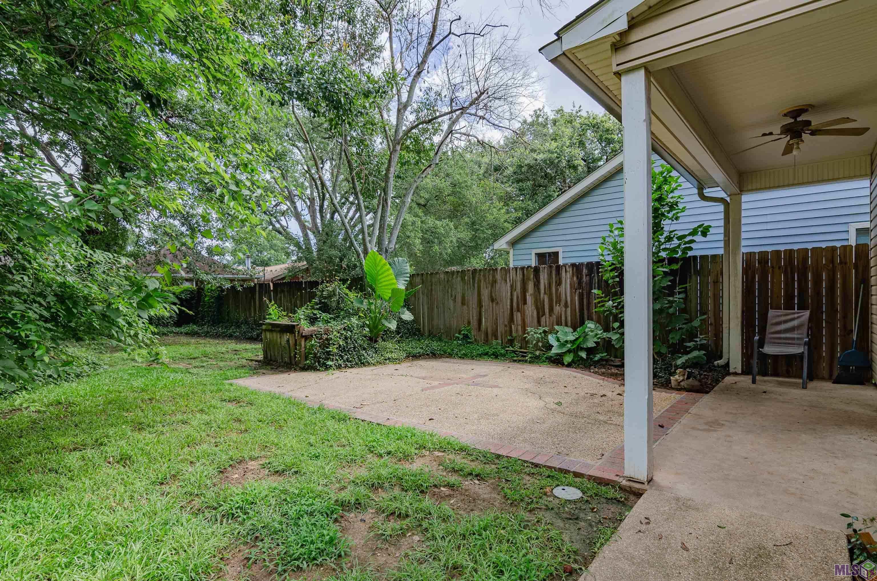 1881 Stonegate Court Baton Rouge, LA 70815 - Photo 13 of 19
