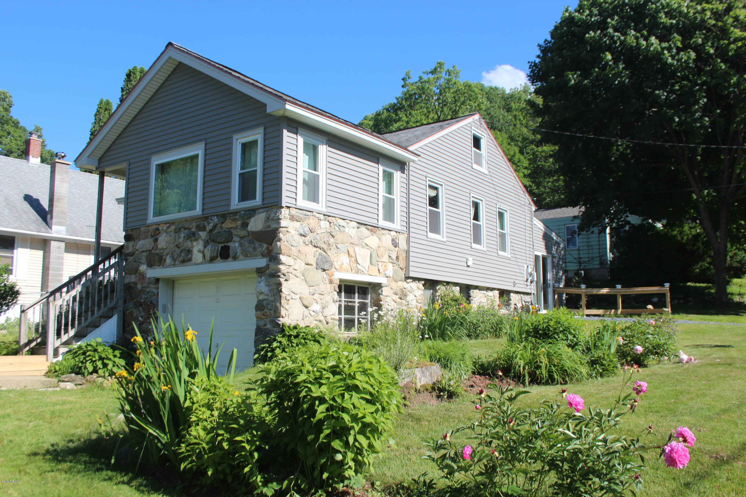 137 Hancock Road Pittsfield, MA 01201 - Photo 1 of 17 Stone Finish