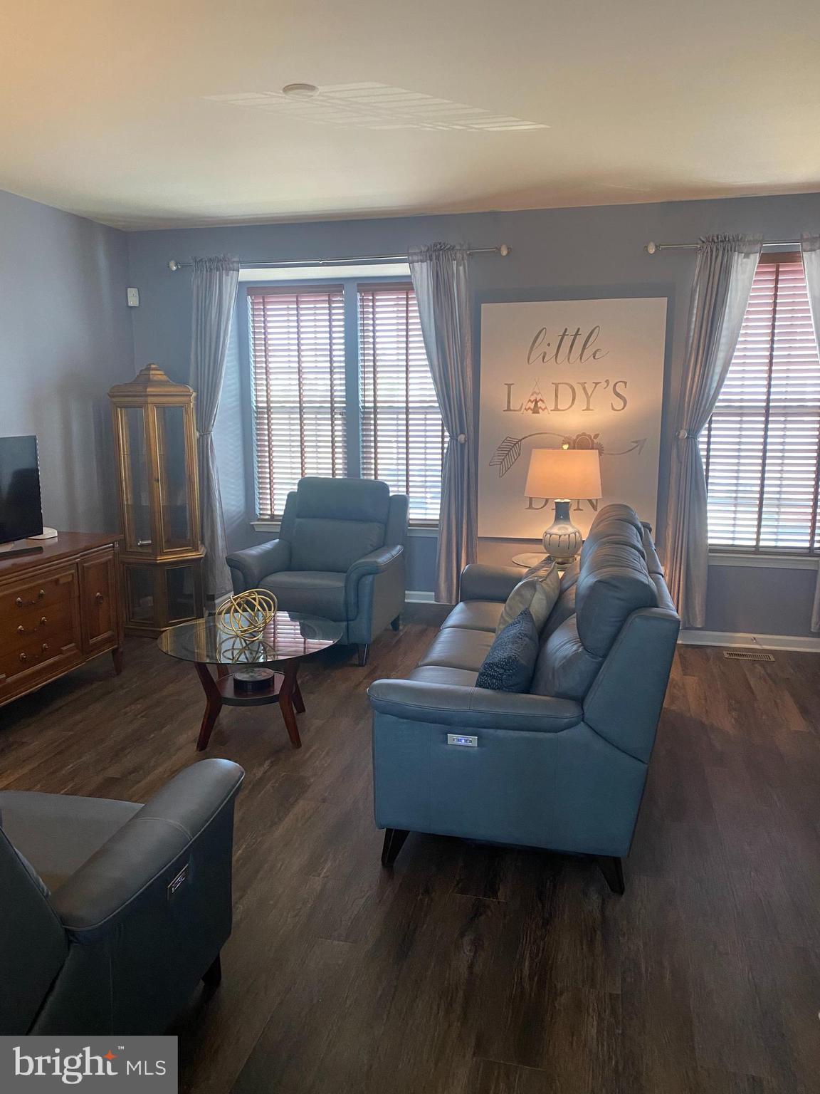 22 Gauley River Path Falling Waters, WV 25419 - Photo 12 of 30 living room