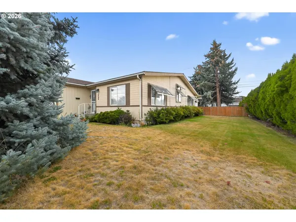 $299,000 | 1620 Northeast 6th Street, Redmond, OR 97756