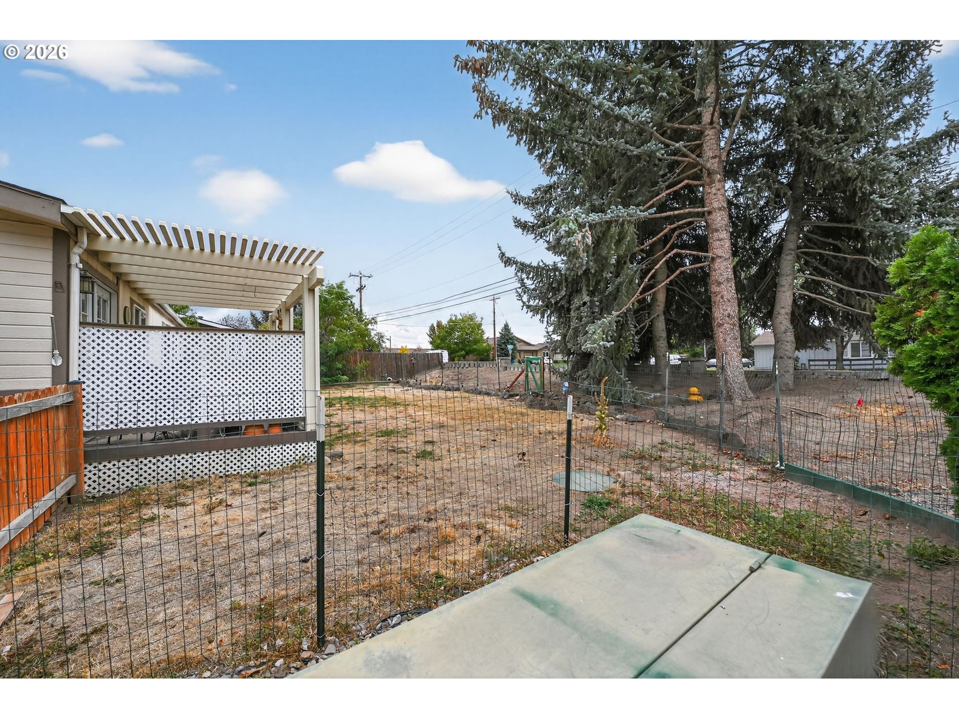 1620 Northeast 6th Street Redmond, OR 97756 - Photo 10 of 25 a view of a backyard