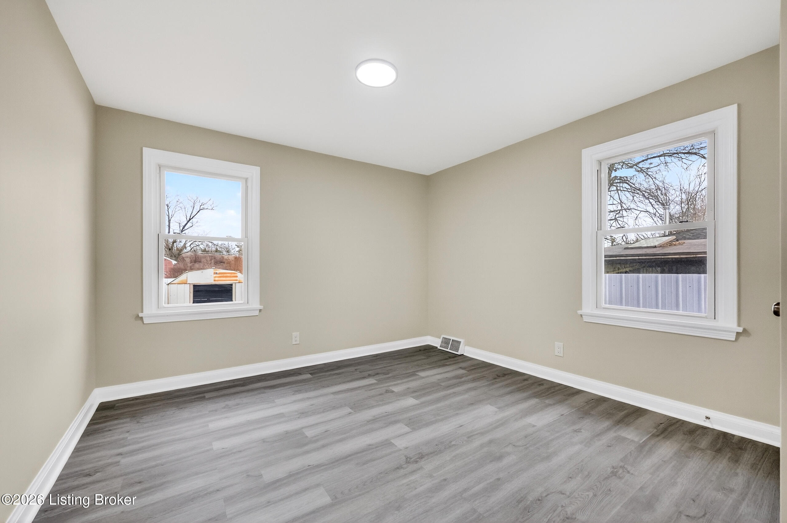 11610 Deering Road Louisville, KY 40272 - Photo 25 of 65 034_H40A3940