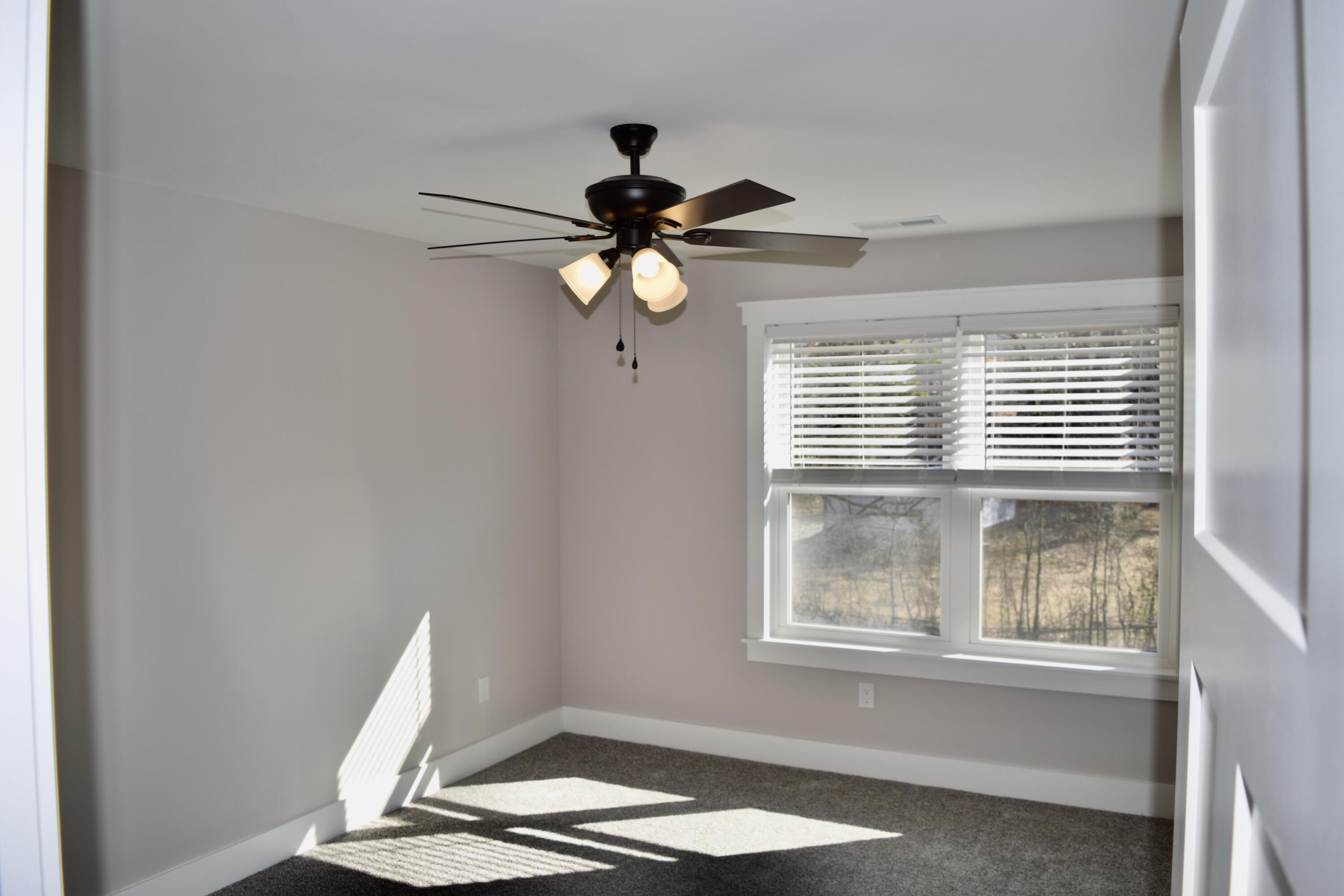 4514 Crerar Street Red Bank, TN 37415 - Photo 11 of 17 DSC_0513