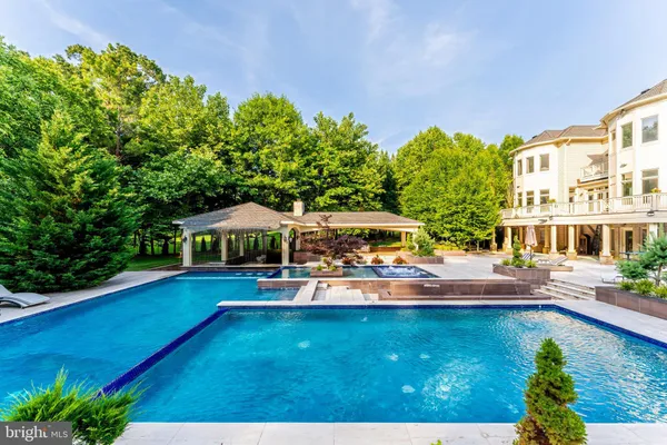 $30,000 | 860 Nicholas Run Drive, Great Falls, VA 22066