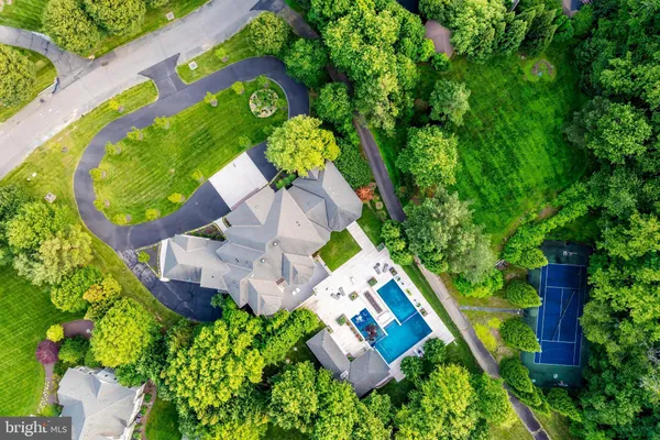 $30,000 | 860 Nicholas Run Drive, Great Falls, VA 22066