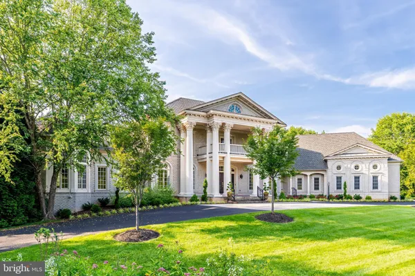 $30,000 | 860 Nicholas Run Drive, Great Falls, VA 22066