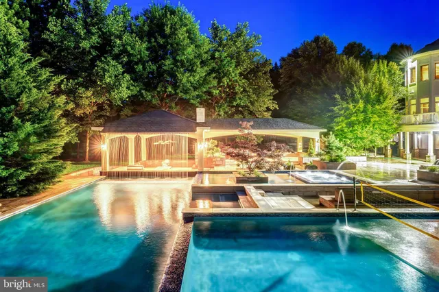 $30,000 | 860 Nicholas Run Drive, Great Falls, VA 22066