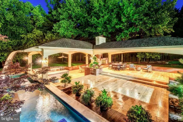 $30,000 | 860 Nicholas Run Drive, Great Falls, VA 22066