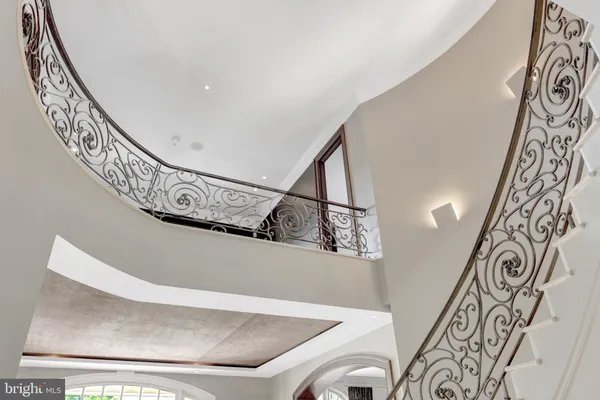 $30,000 | 860 Nicholas Run Drive, Great Falls, VA 22066