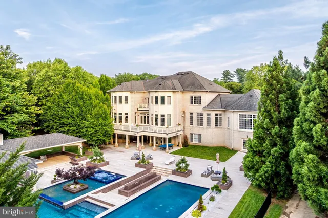 $30,000 | 860 Nicholas Run Drive, Great Falls, VA 22066