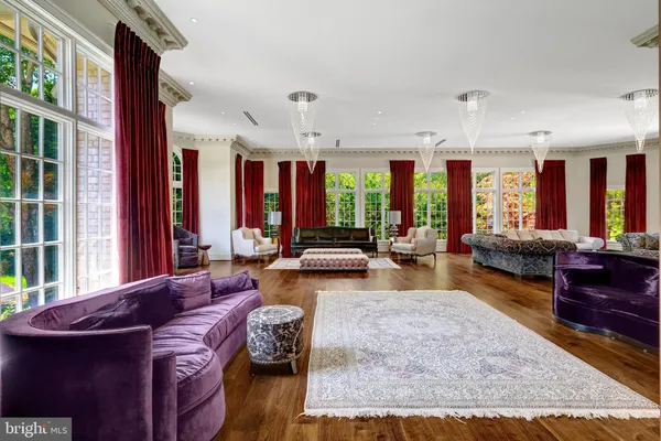 $30,000 | 860 Nicholas Run Drive, Great Falls, VA 22066