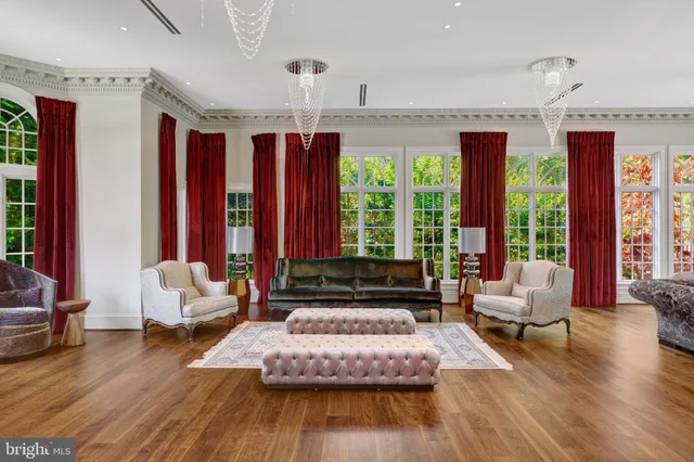 $30,000 | 860 Nicholas Run Drive, Great Falls, VA 22066