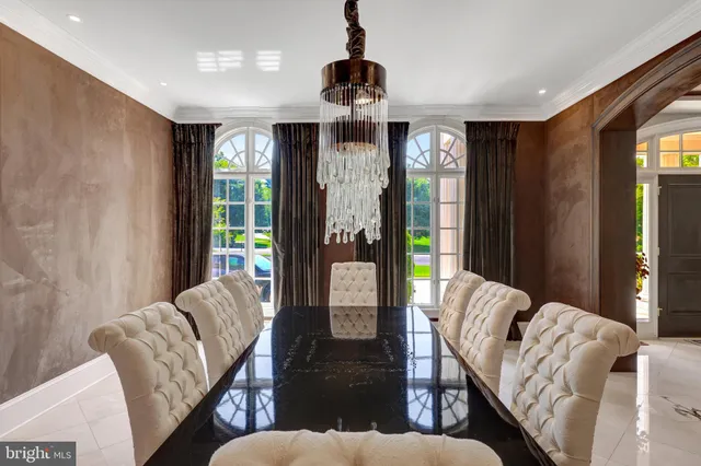 $30,000 | 860 Nicholas Run Drive, Great Falls, VA 22066