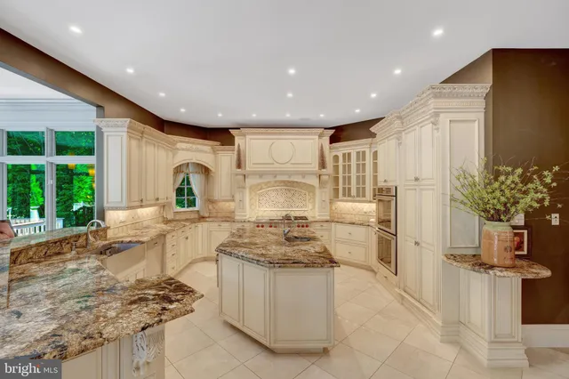 $30,000 | 860 Nicholas Run Drive, Great Falls, VA 22066