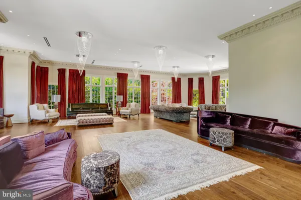 $30,000 | 860 Nicholas Run Drive, Great Falls, VA 22066