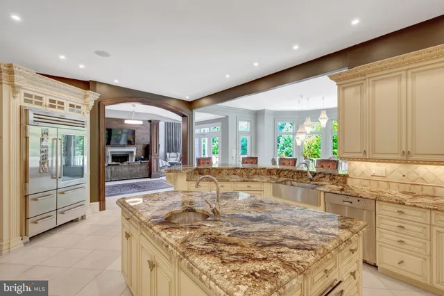 $30,000 | 860 Nicholas Run Drive, Great Falls, VA 22066