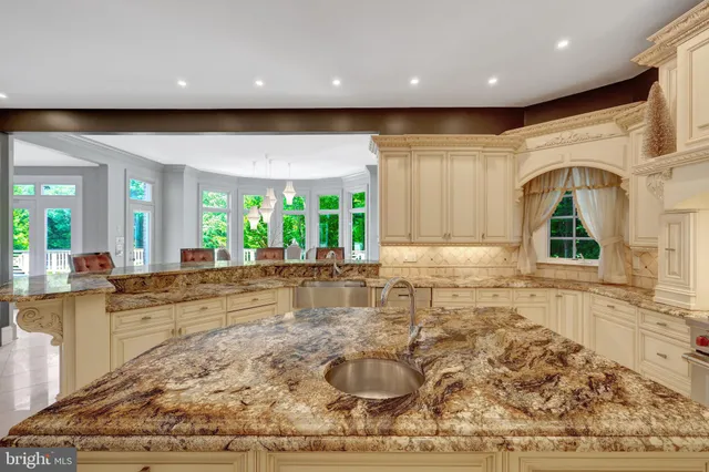 $30,000 | 860 Nicholas Run Drive, Great Falls, VA 22066