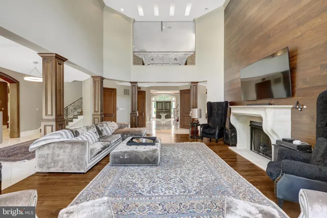 $30,000 | 860 Nicholas Run Drive, Great Falls, VA 22066